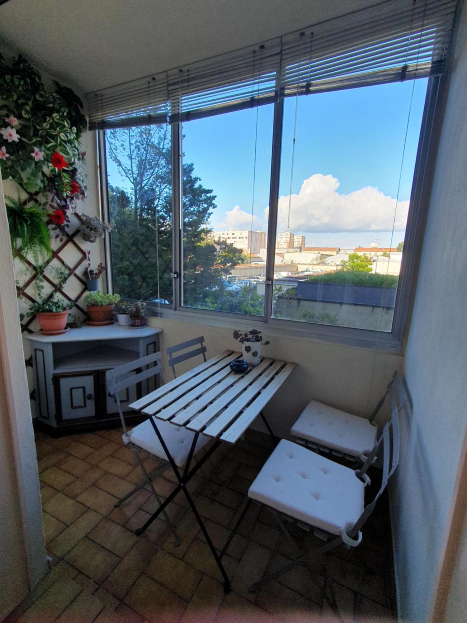 Medipole T2 Avec Un Garage Gratuit Sur Place, 16Min A Centre Ville Lyon En Metro A Villeurbanne Dış mekan fotoğraf