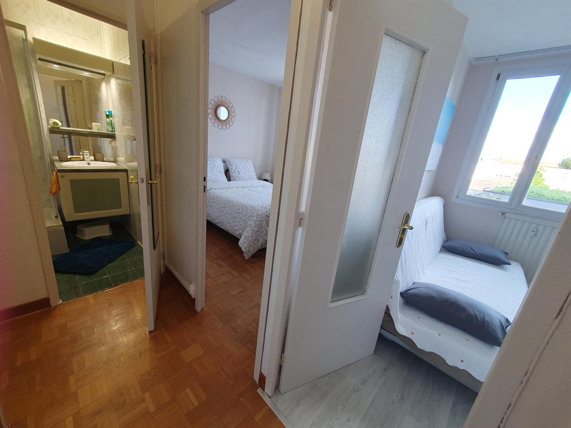 Medipole T2 Avec Un Garage Gratuit Sur Place, 16Min A Centre Ville Lyon En Metro A Villeurbanne Dış mekan fotoğraf